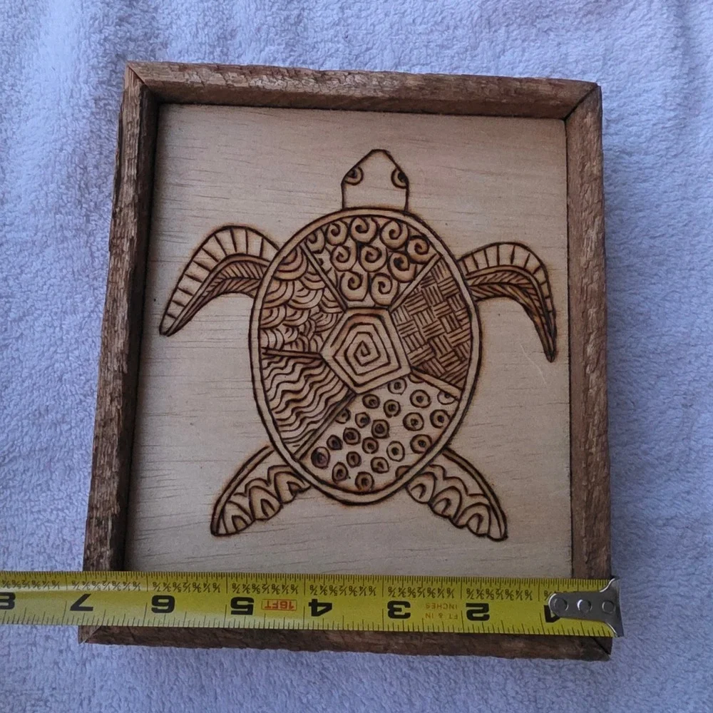 Handmade Wood Burned Sea Turtle Wall Art Rustic Reclaimed Wood Frame Pyrograp E3